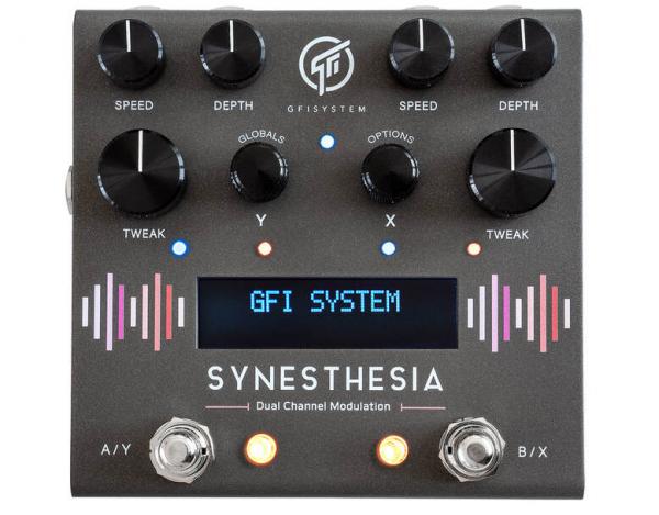 Pédale synthétiseur guitare Gfi system Synesthesia